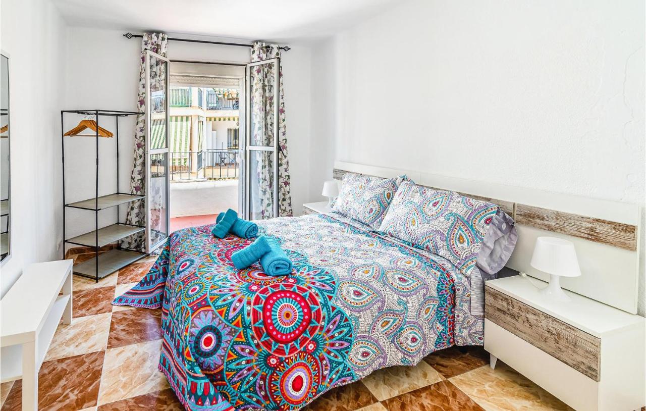 Beautiful Apartment In Cordoba With Kitchenette מראה חיצוני תמונה