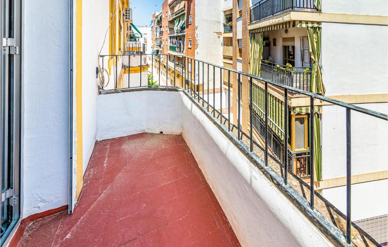 Beautiful Apartment In Cordoba With Kitchenette מראה חיצוני תמונה
